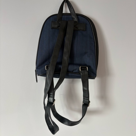 Vintage Roots Mini Blue BackPack - Picture 5 of 12